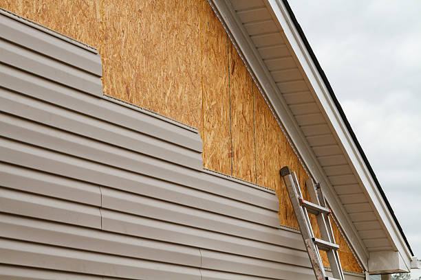 24/7 Emergency Siding Repair experts in Atlanta, IL